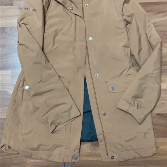 Columbia Women’s Coat - Picture 2 of 2